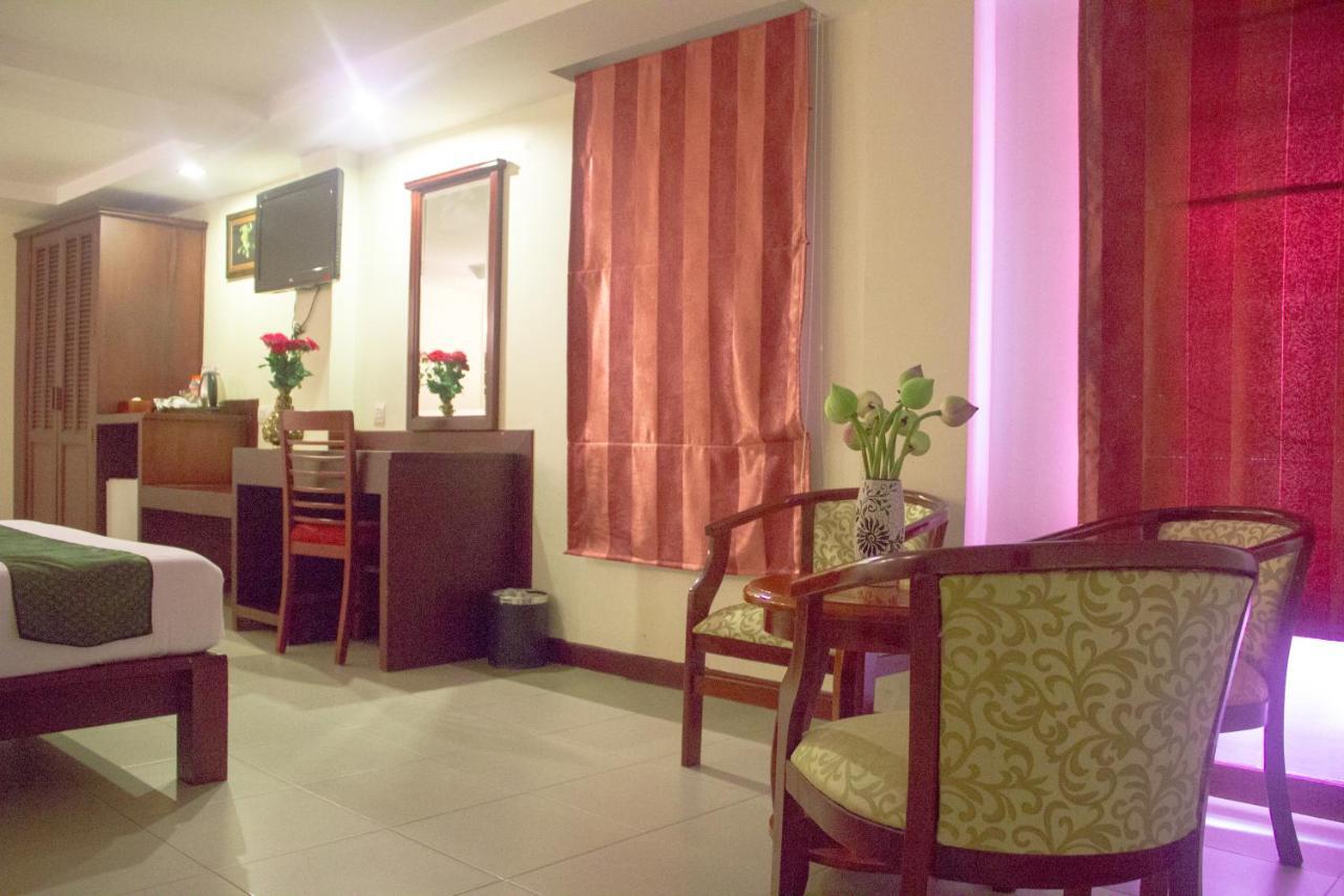 V N E Hotel Phnom Penh Ngoại thất bức ảnh